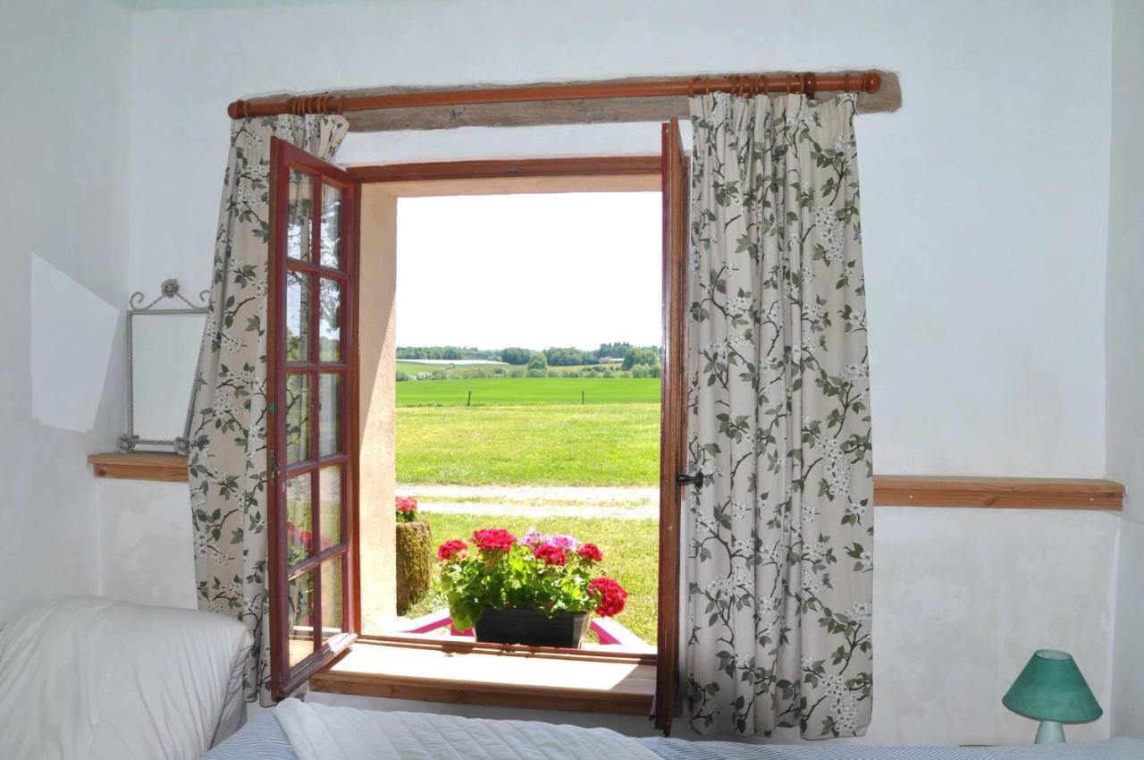 Gites Du Castellare Le Chalard 外观 照片